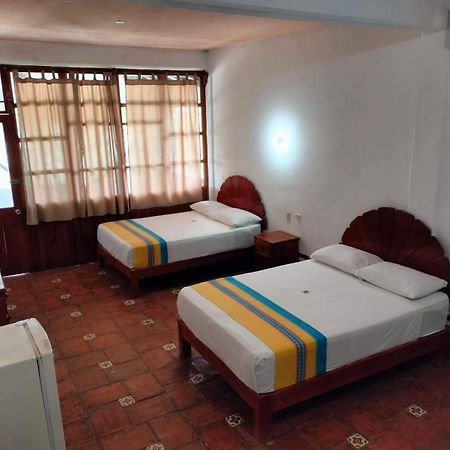 Hotel Bungalows Acuario بويرتو إسكونديدو المظهر الخارجي الصورة