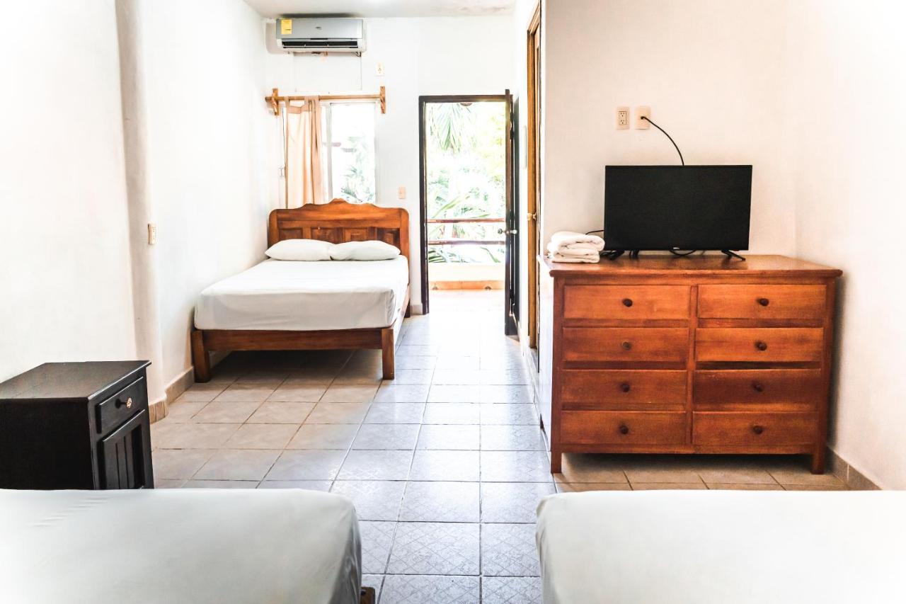 Hotel Bungalows Acuario بويرتو إسكونديدو المظهر الخارجي الصورة